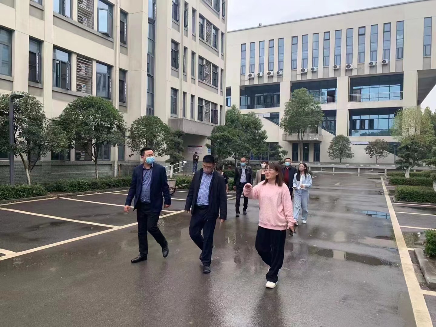 1666747561888236.jpg 1145672c6bab4ace38dd0f690e51521.jpg